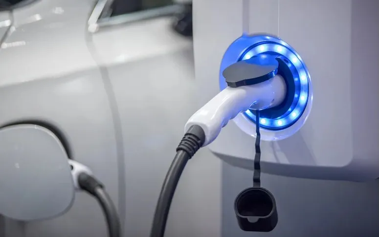 3. Constant 100% Charging