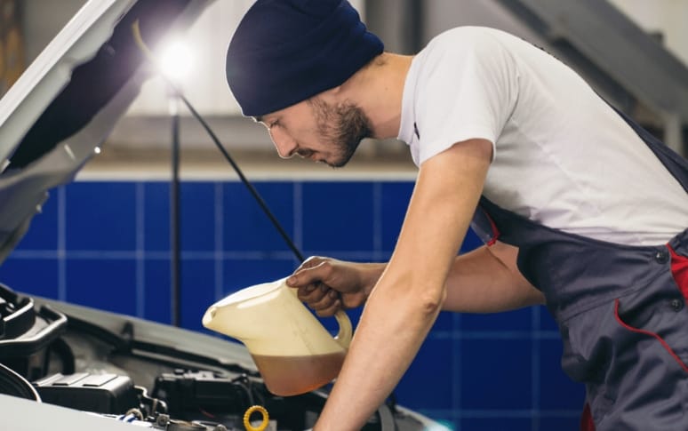 7. Professional vs. DIY Oil Changes