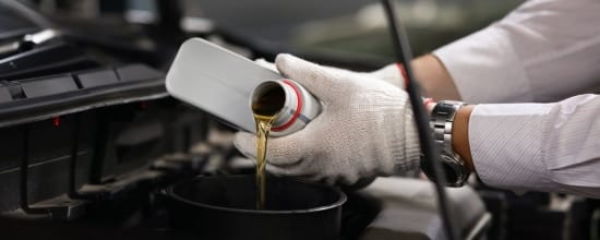 7 Smart Tips For Drivers: Your Car's Oil Change Guide