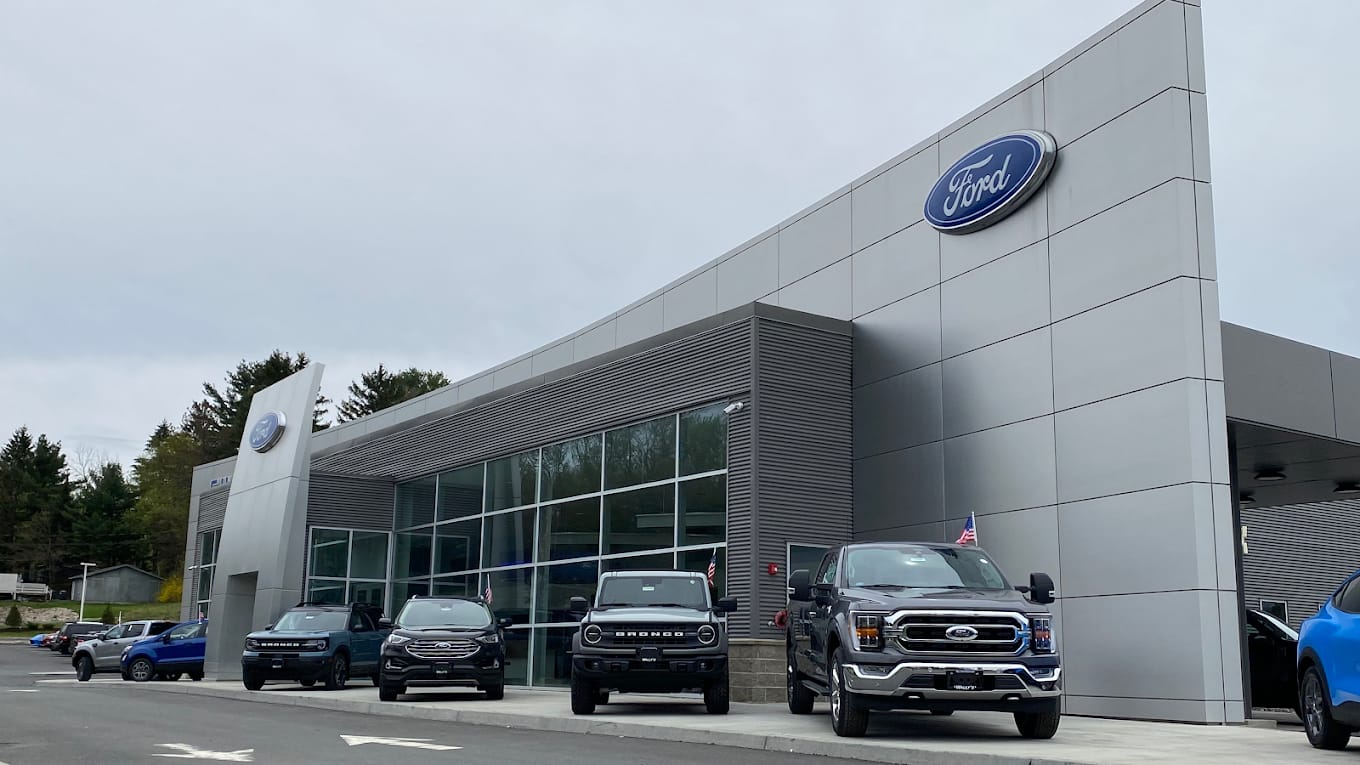WALLY'S FORD OF EAST GREENBUSH