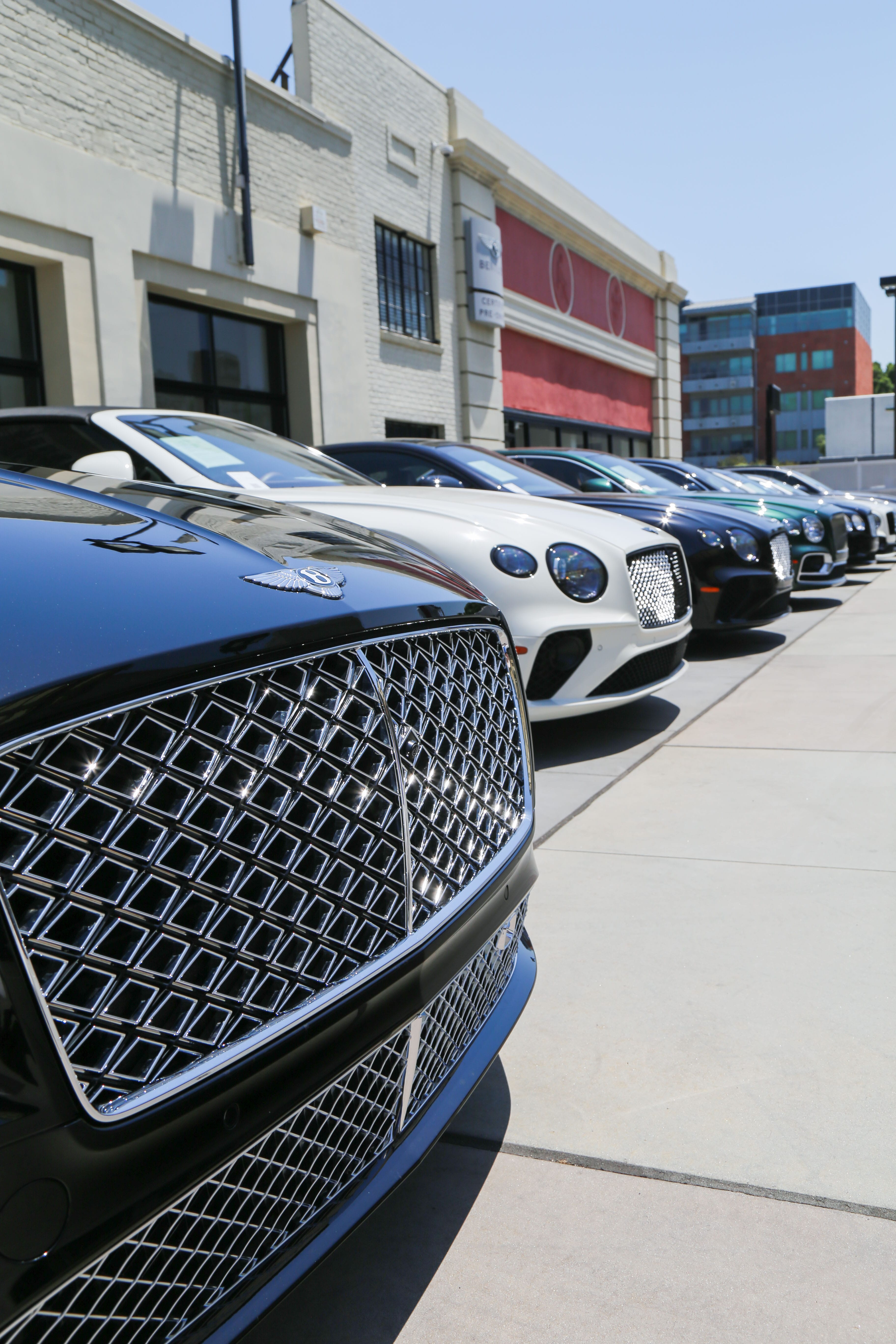 Rusnak Rolls-Royce Motor Cars of Pasadena