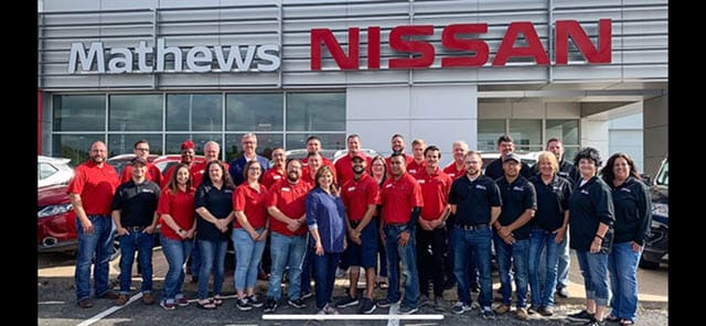 Mathews Nissan of Paris