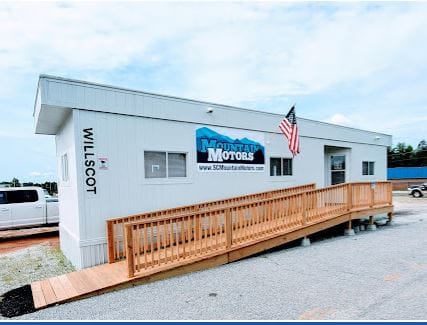 Mountain Motors LLC