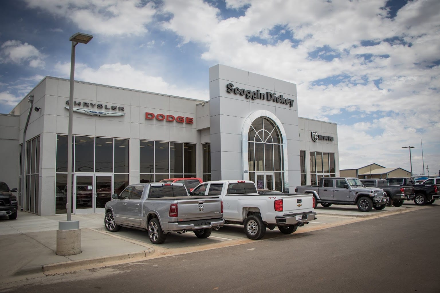 Scoggin Dickey Chrysler Dodge Jeep