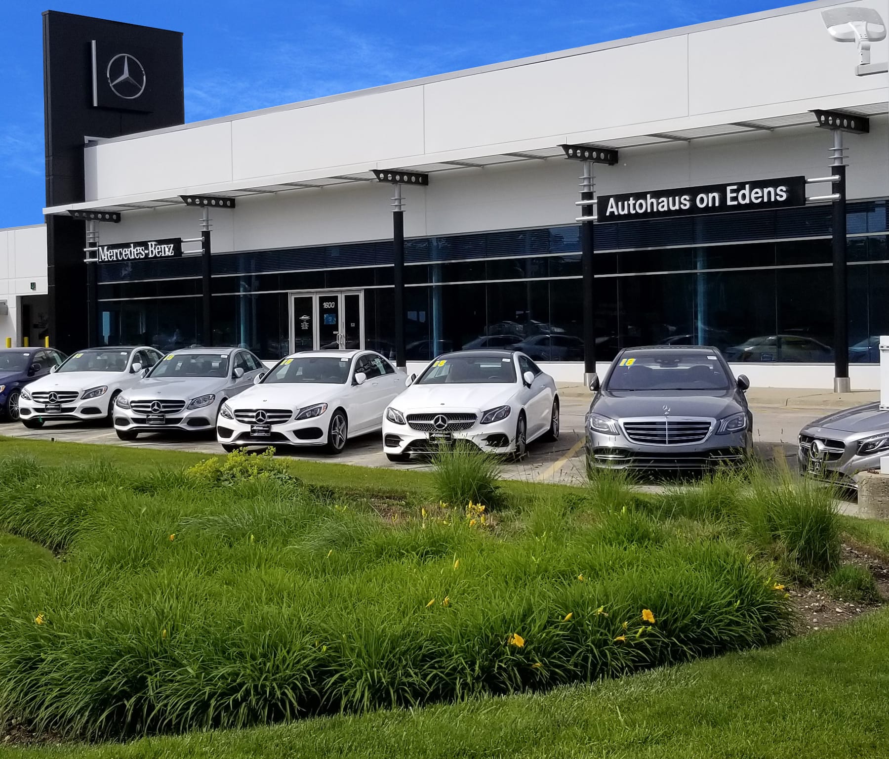 Autohaus on Edens Inc
