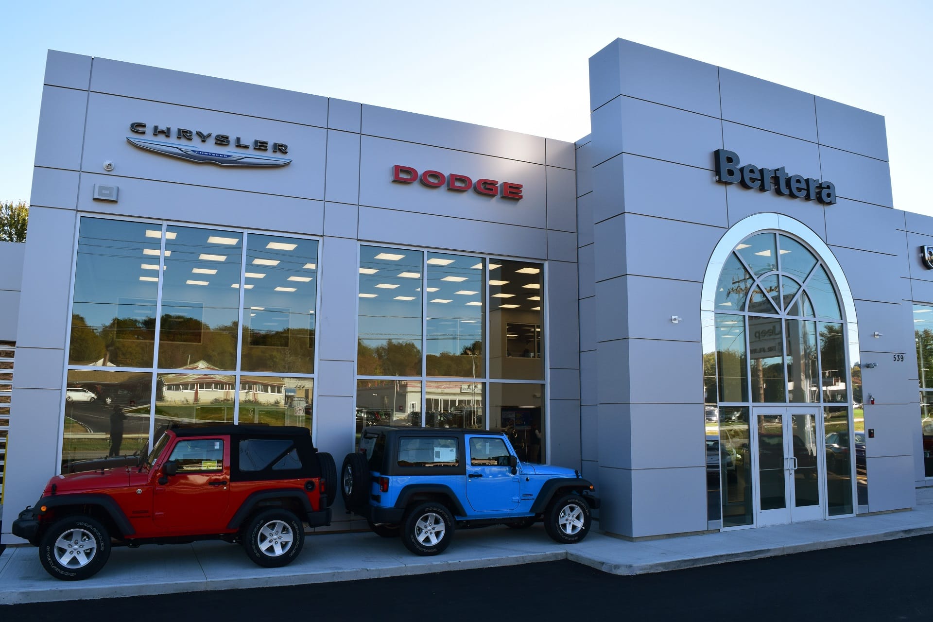 Bertera Chrysler Dodge Jeep Ram of West Springfield