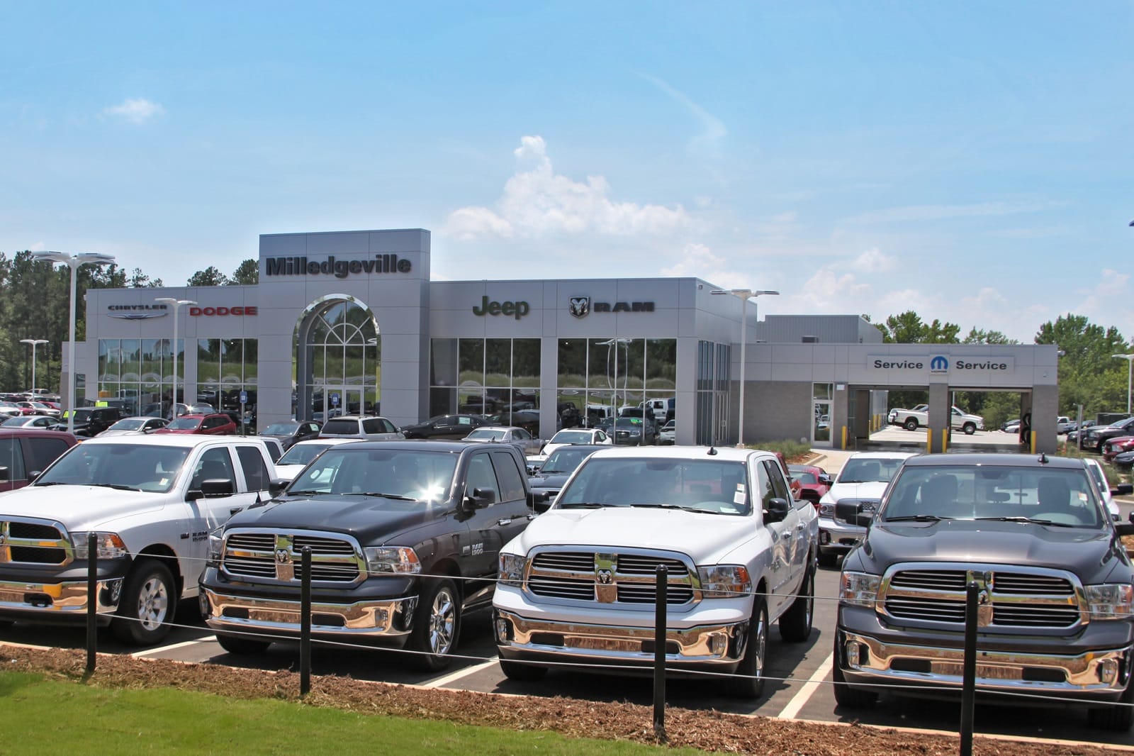 Milledgeville Chrysler Dodge Jeep Ram