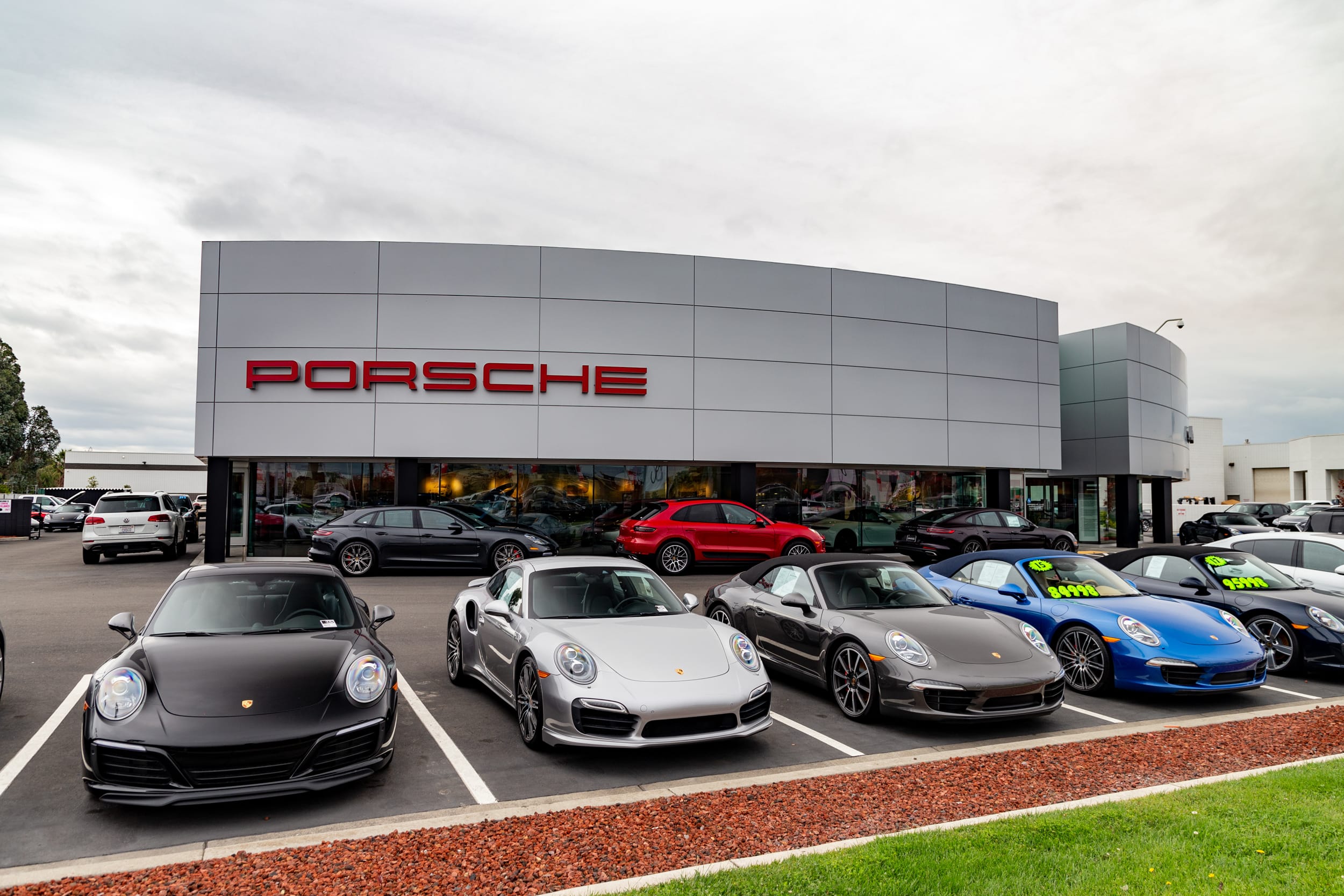 Porsche of Fremont