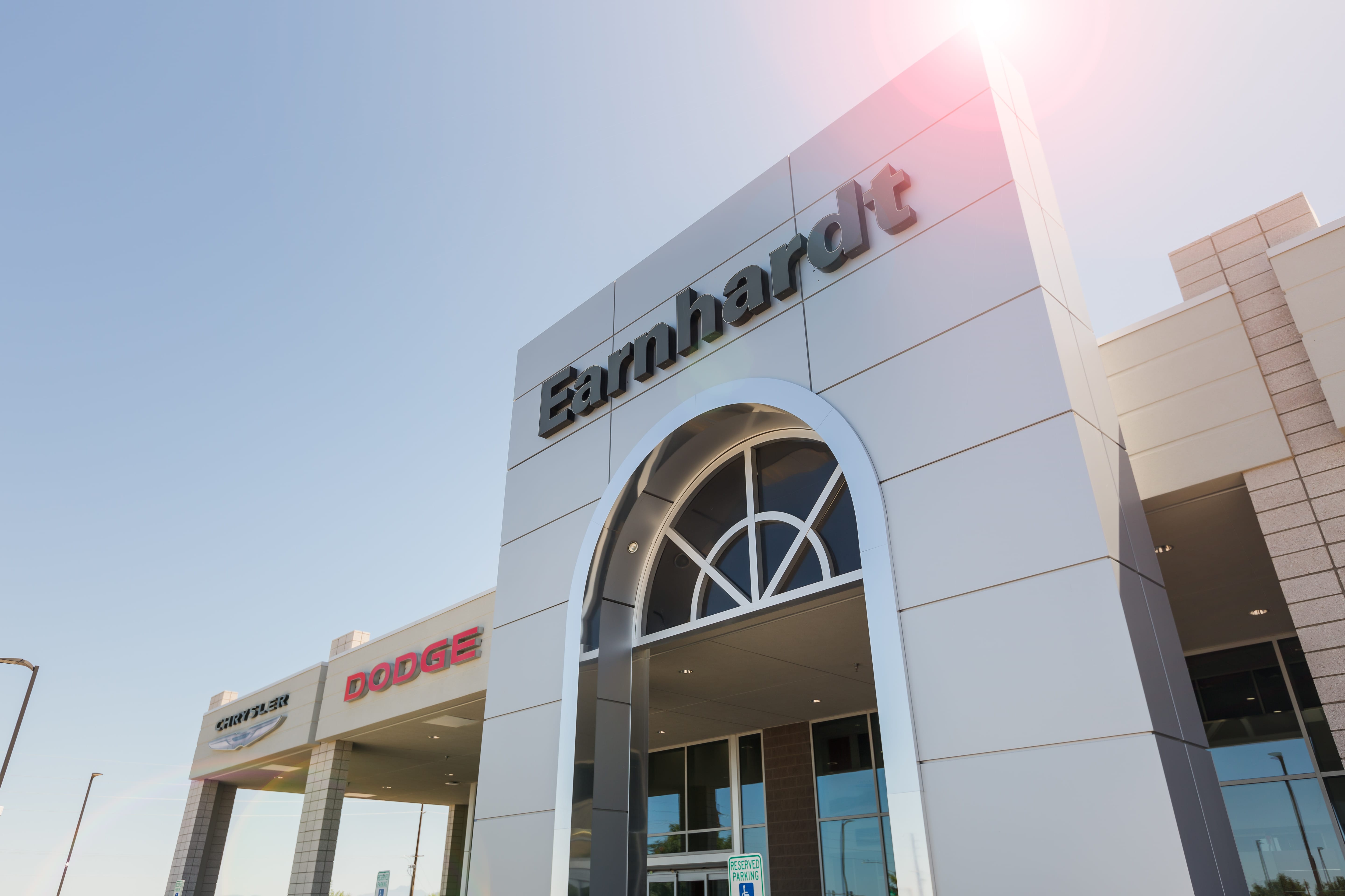 Earnhardt Queen Creek Chrysler Dodge Jeep Ram