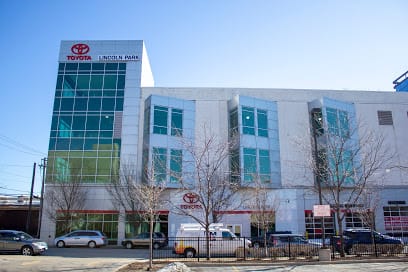 Toyota of Lincoln Park