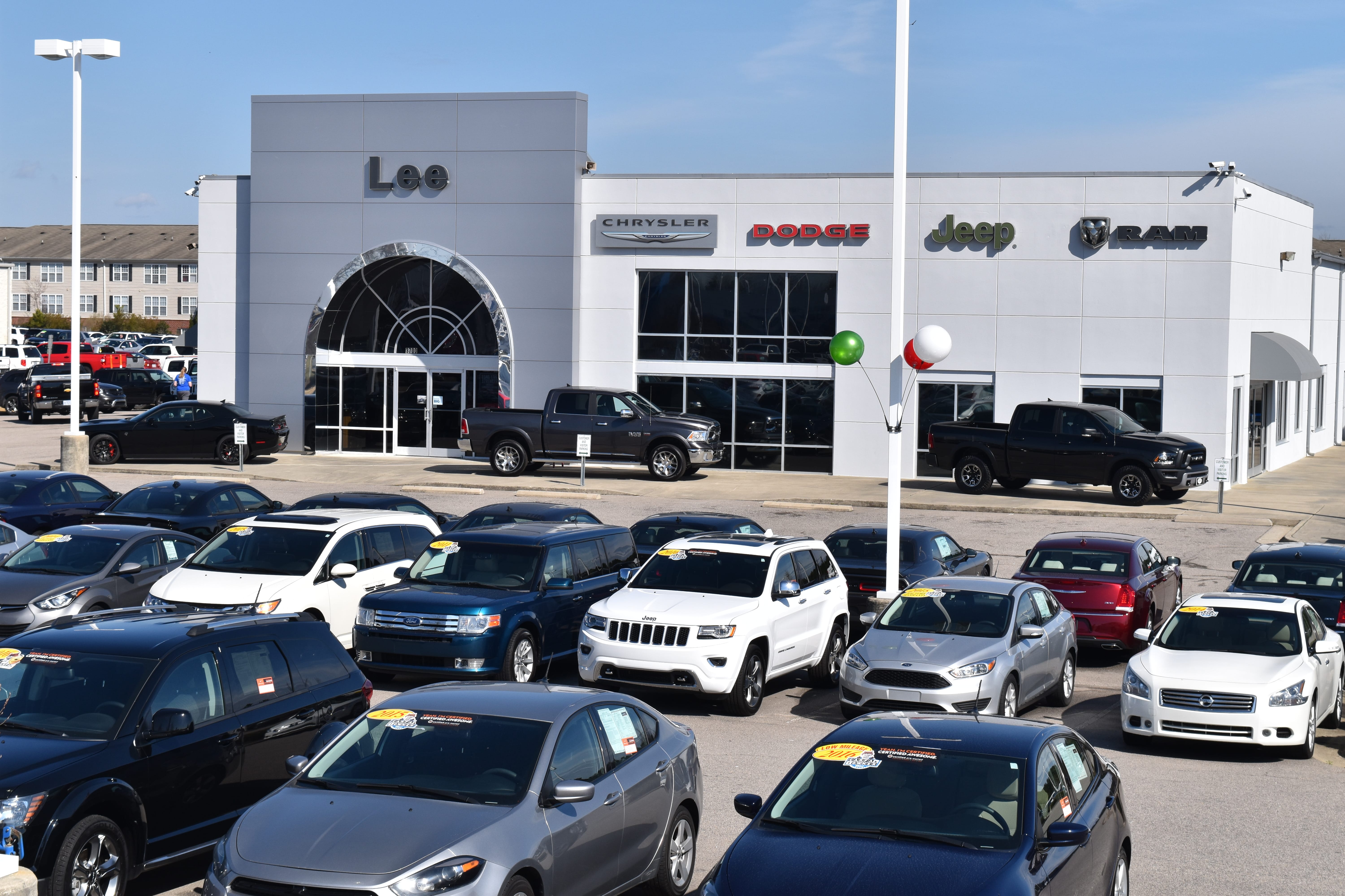 Lee Chrysler Dodge Jeep RAM