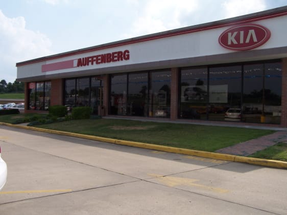 Auffenberg KIA