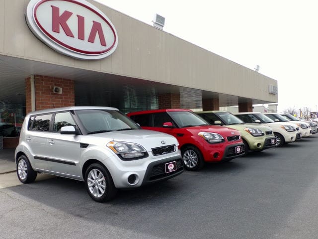 Lee KIA of Greenville