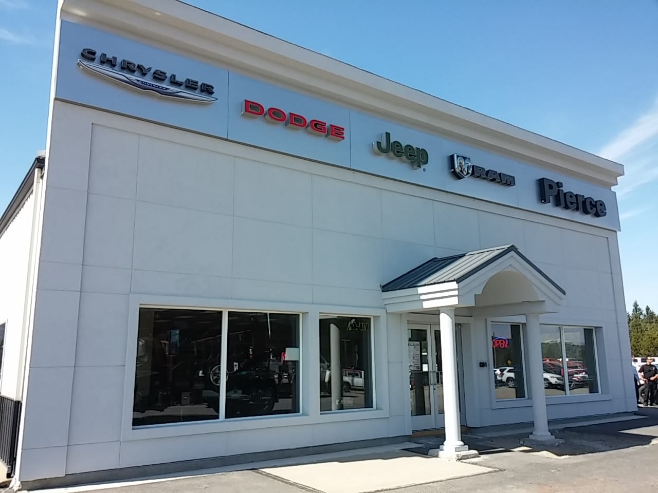 Pierce Auto Center