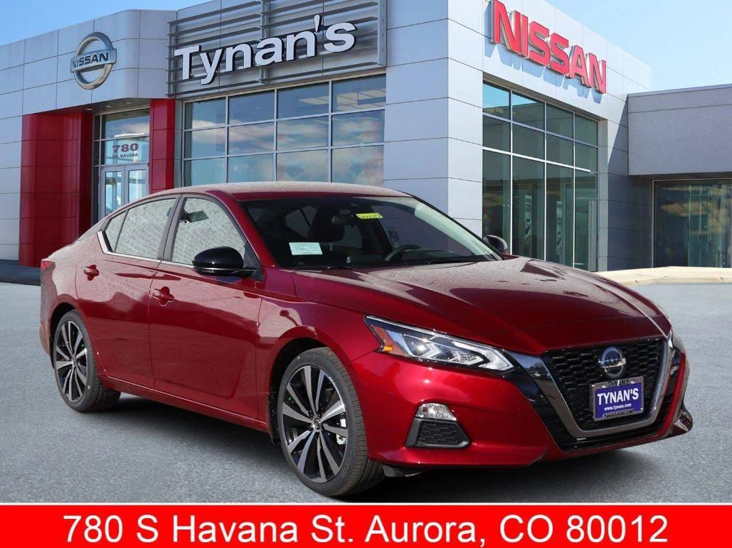 Tynan's Nissan Aurora