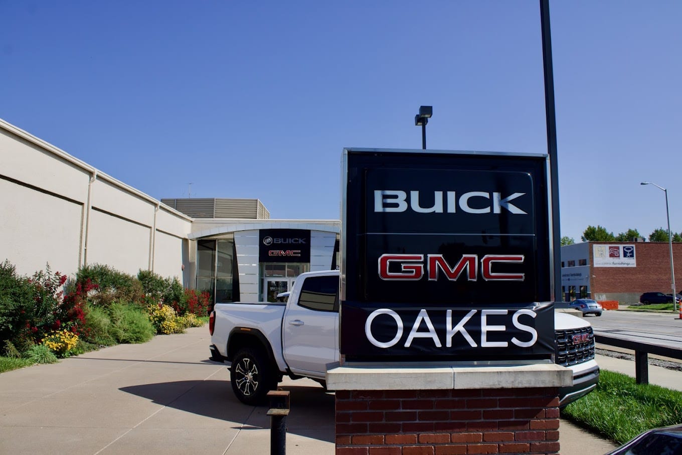 Oakes Buick GMC