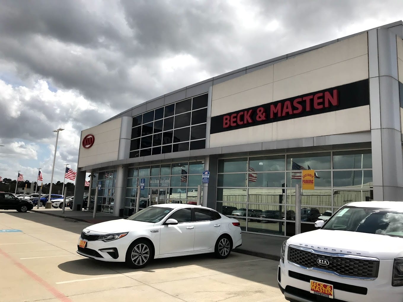 BECK & MASTEN KIA