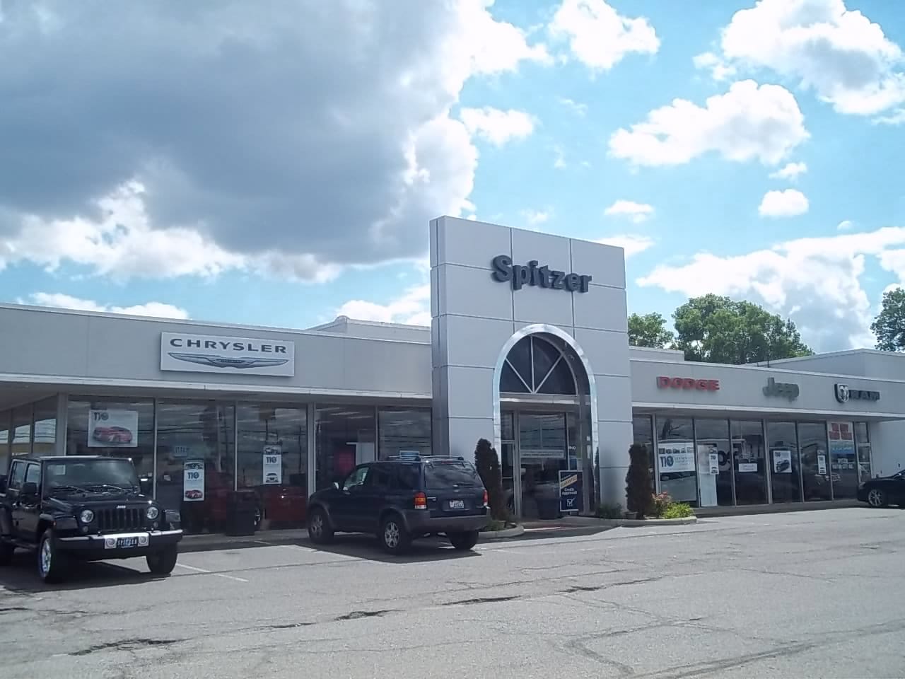 Spitzer Jeep Ram Brookpark