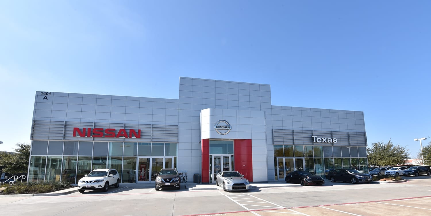 Texas Nissan of Grapevine