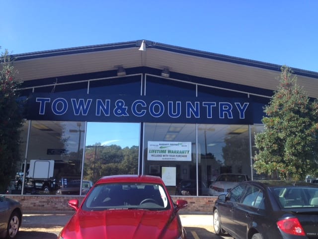 Hebert's Town & Country Ford