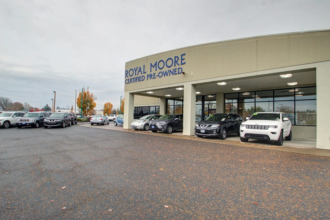 Royal Moore Auto Center