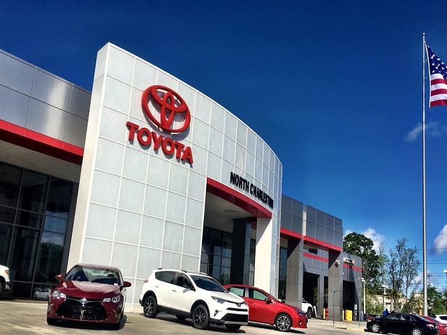 Hendrick Toyota North Charleston on Rivers Ave