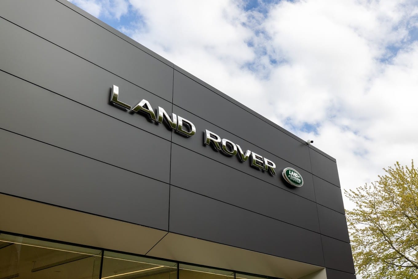 Land Rover Mt Kisco