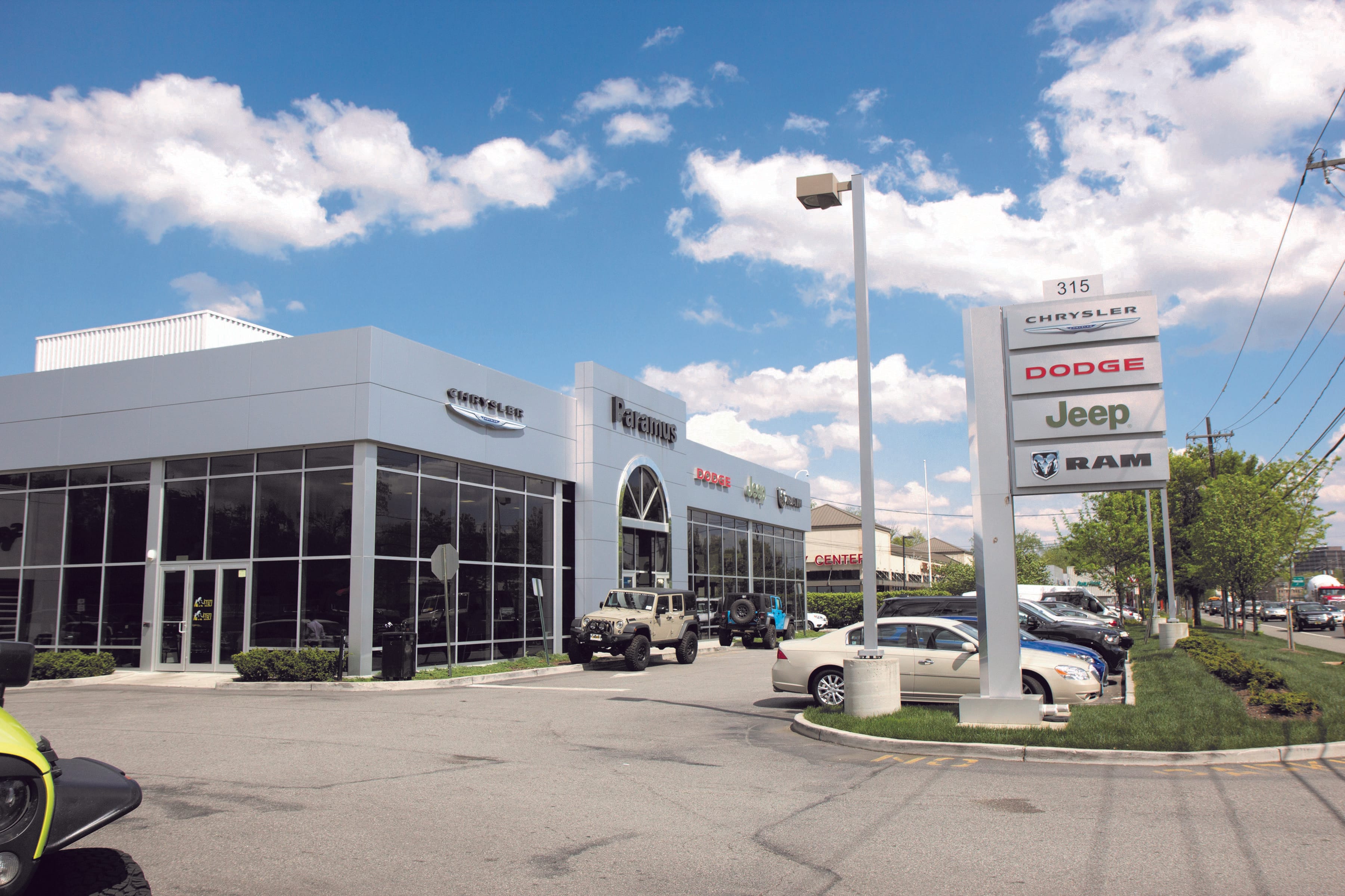 CHRYSLER DODGE JEEP OF PARAMUS