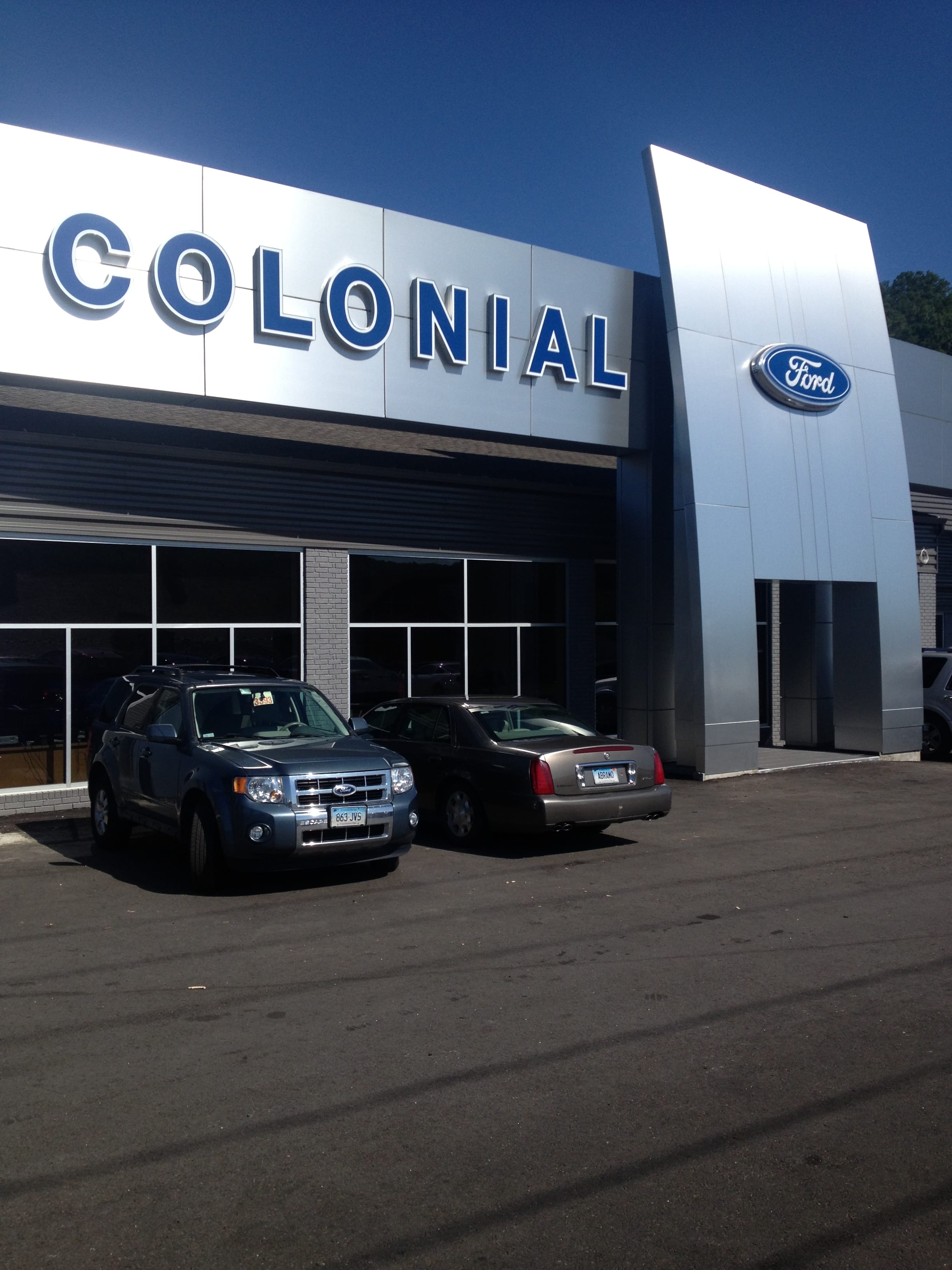 Colonial Ford