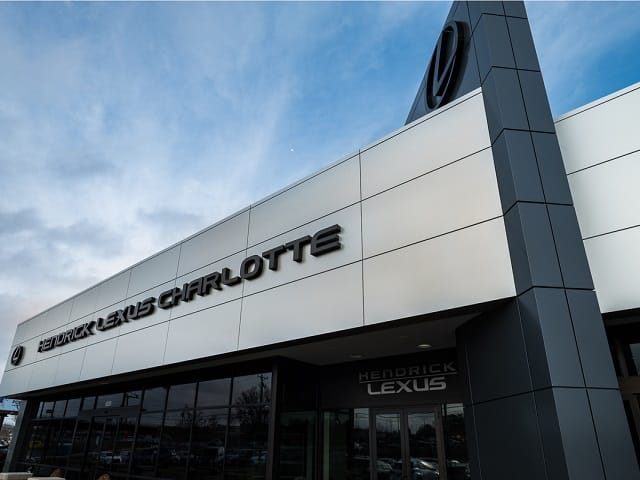 Hendrick Lexus