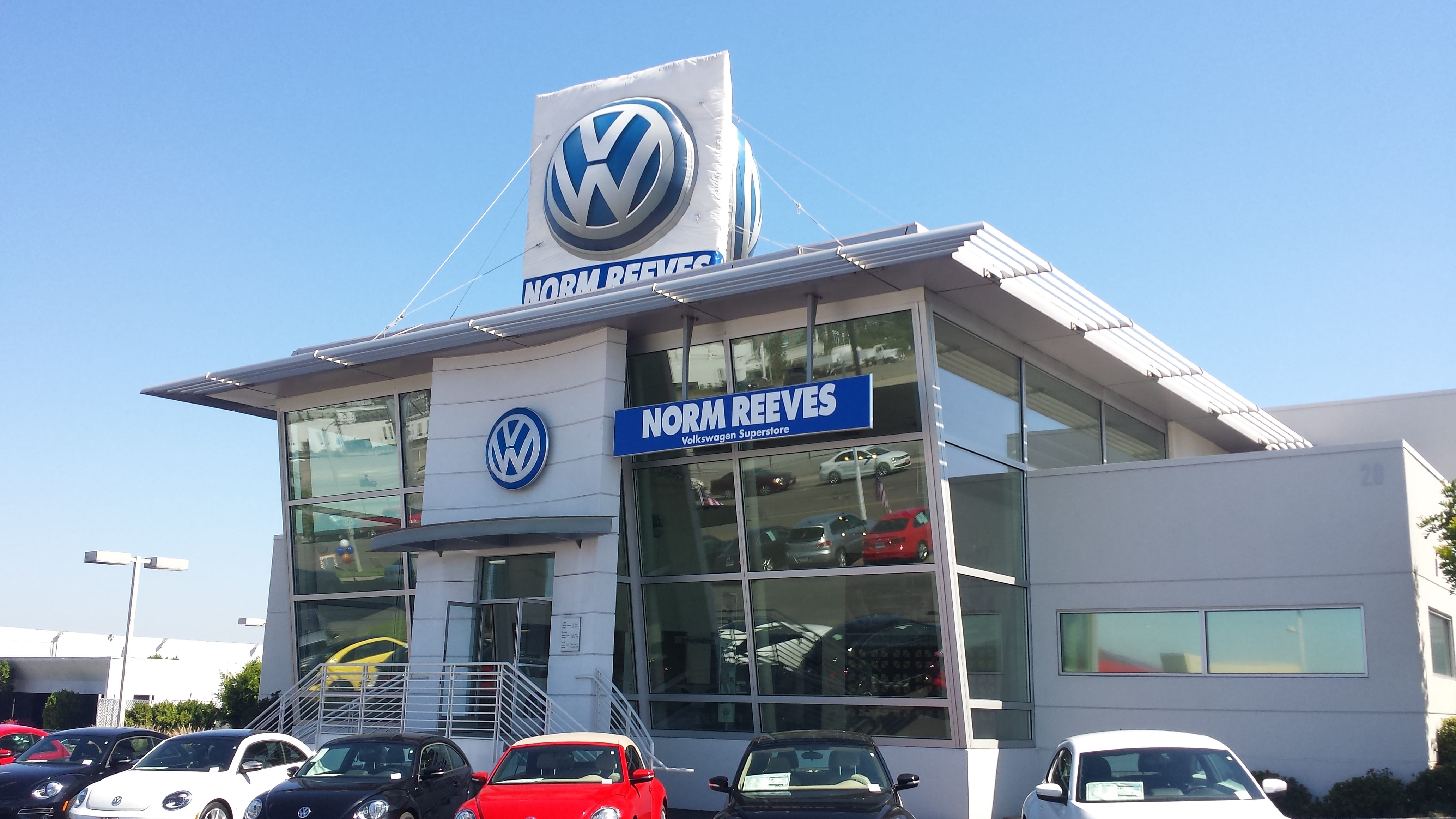 Norm Reeves Volkswagen Superstore Irvine