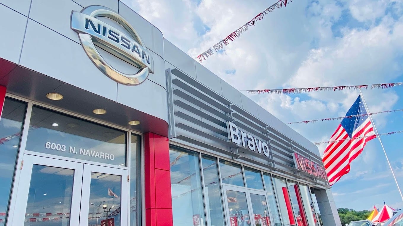 Bravo Nissan
