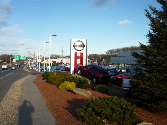Kelly Nissan of Lynnfield