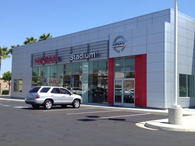 Stadium Nissan