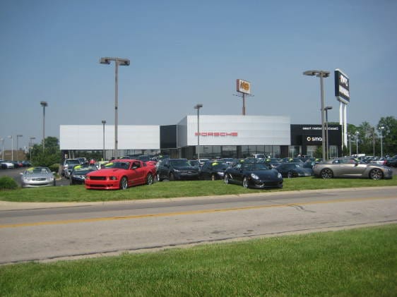 Porsche of Kings Automall