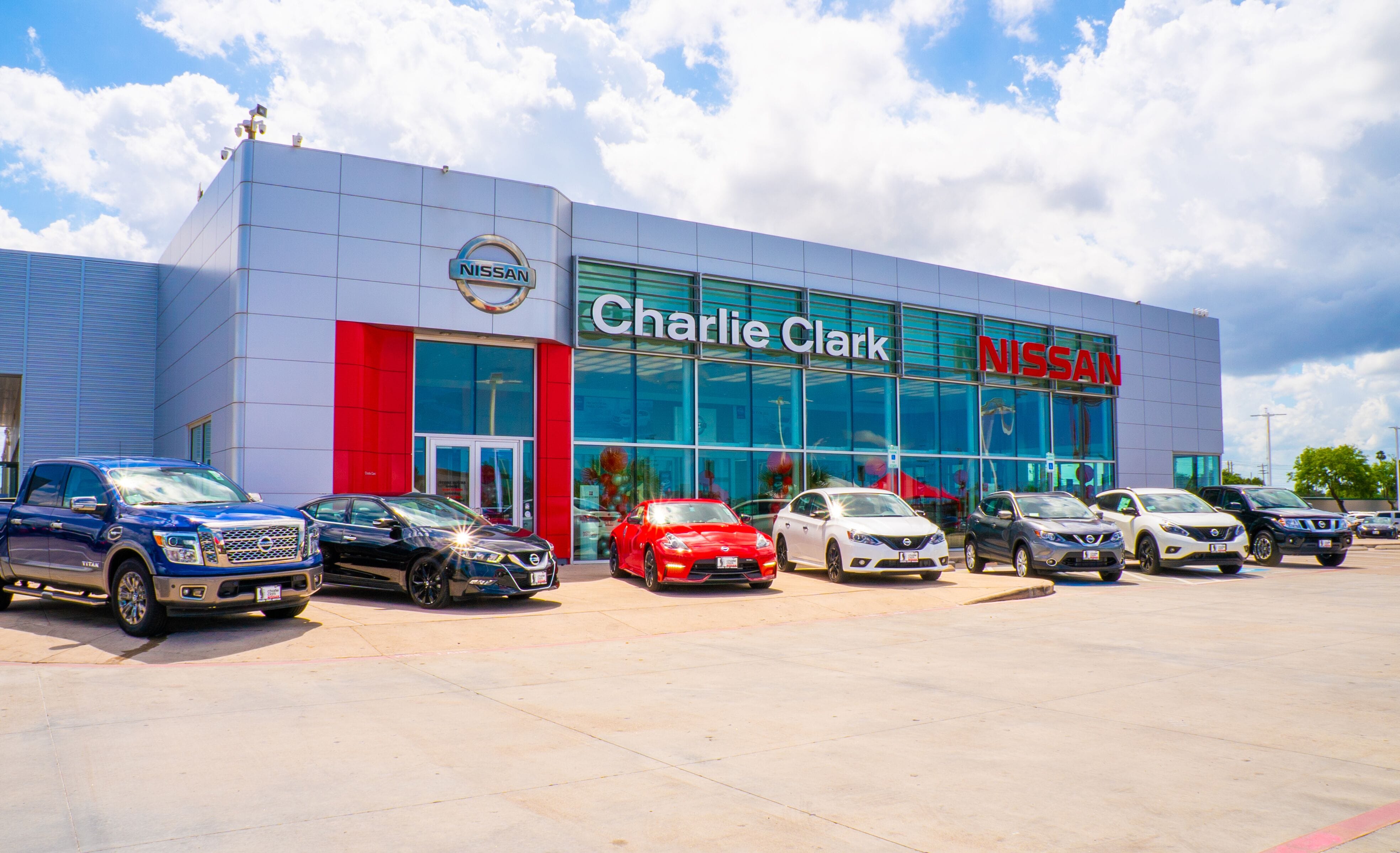 CHARLIE CLARK NISSAN BROWNSVILLE