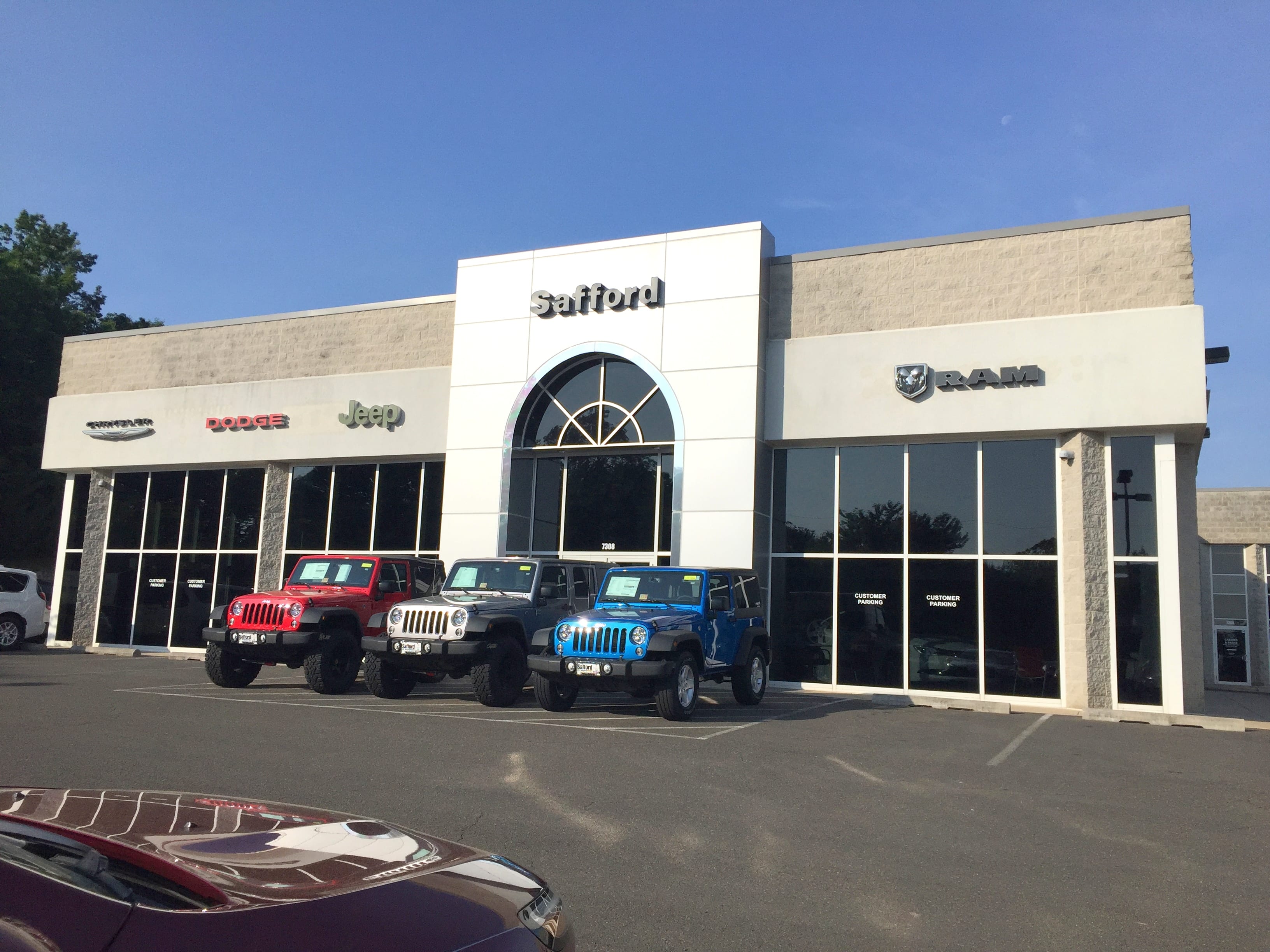 Safford Chrysler Jeep Dodge of Warrenton