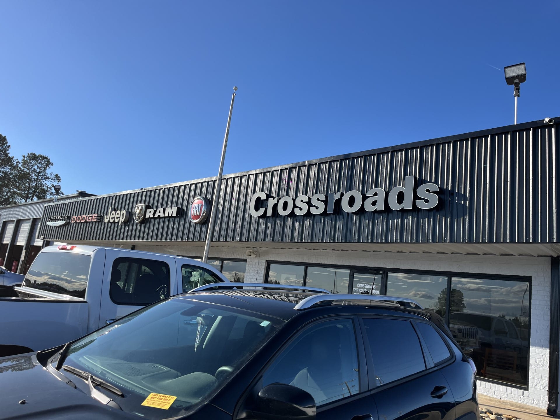 Crossroads Chrysler Dodge Jeep Ram of Henderson
