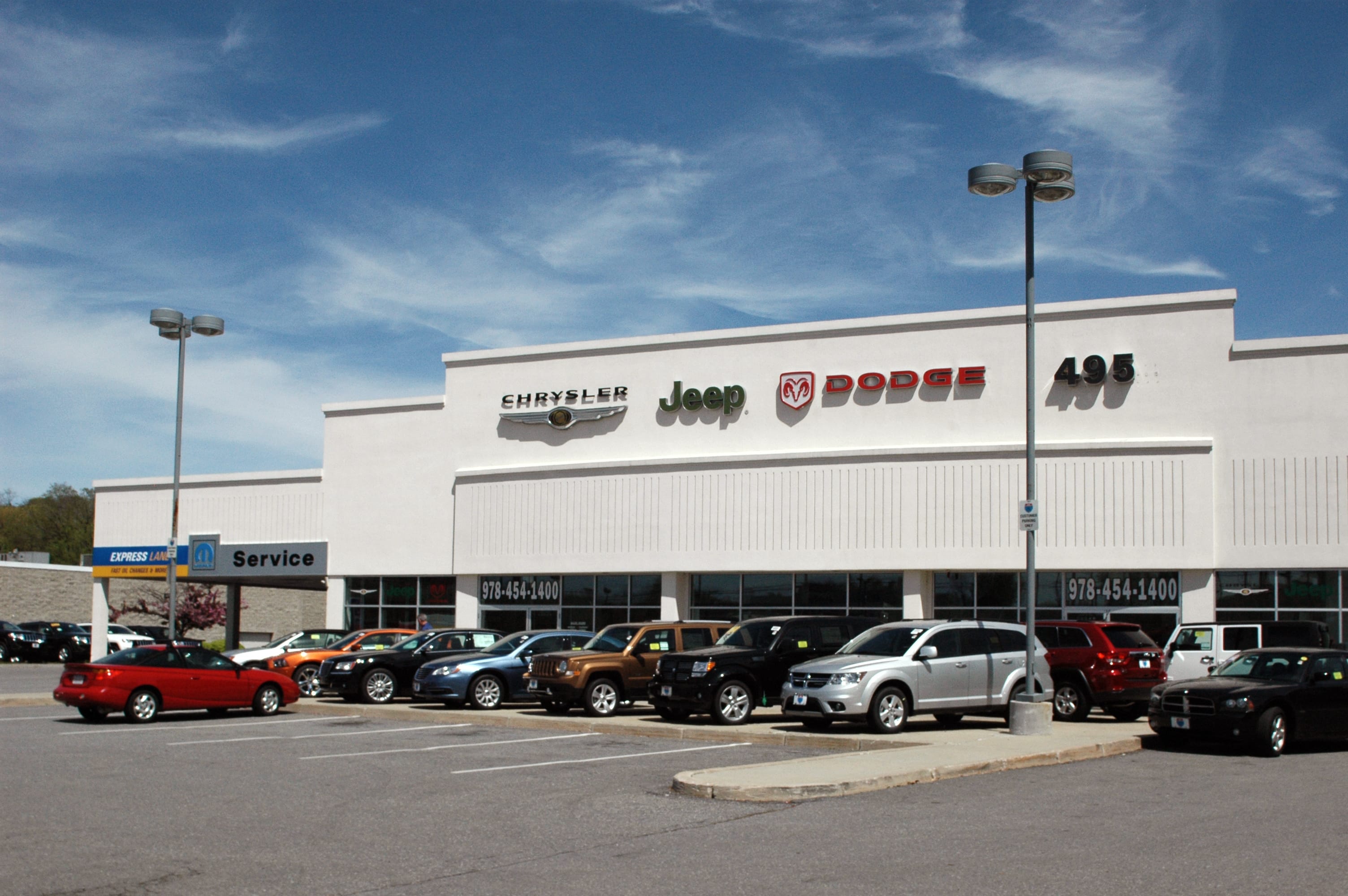495 Chrysler Jeep Dodge
