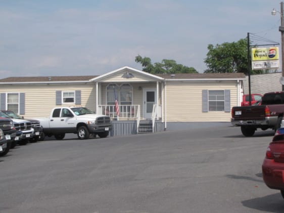 Kenny's Auto Mart
