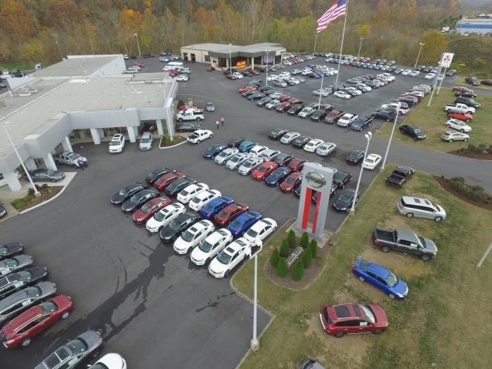 Wallace Nissan Of Kingsport
