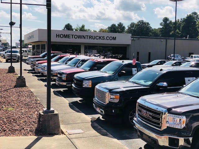 Hometown Auto Sales LLC