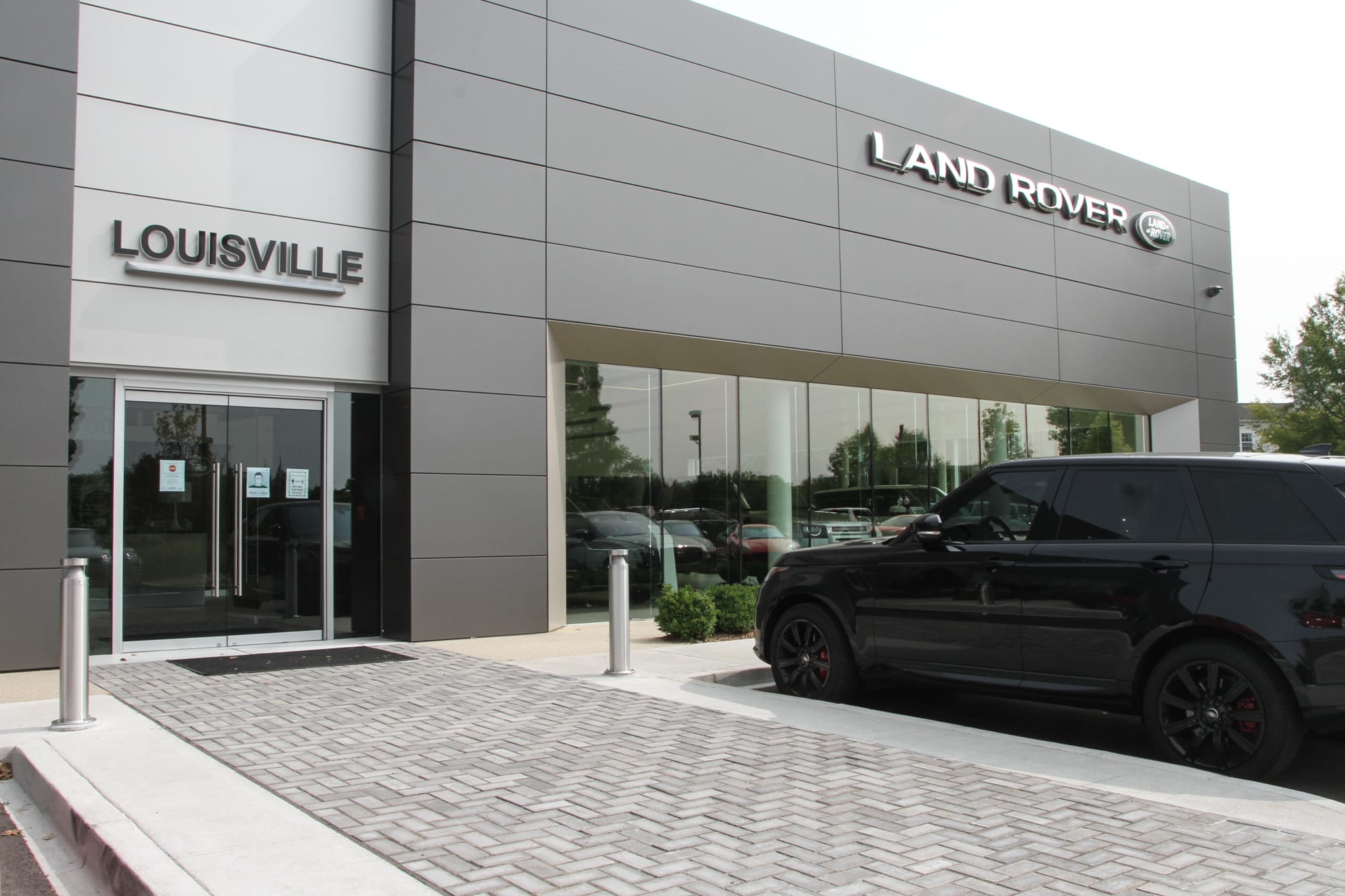 Land Rover Louisville