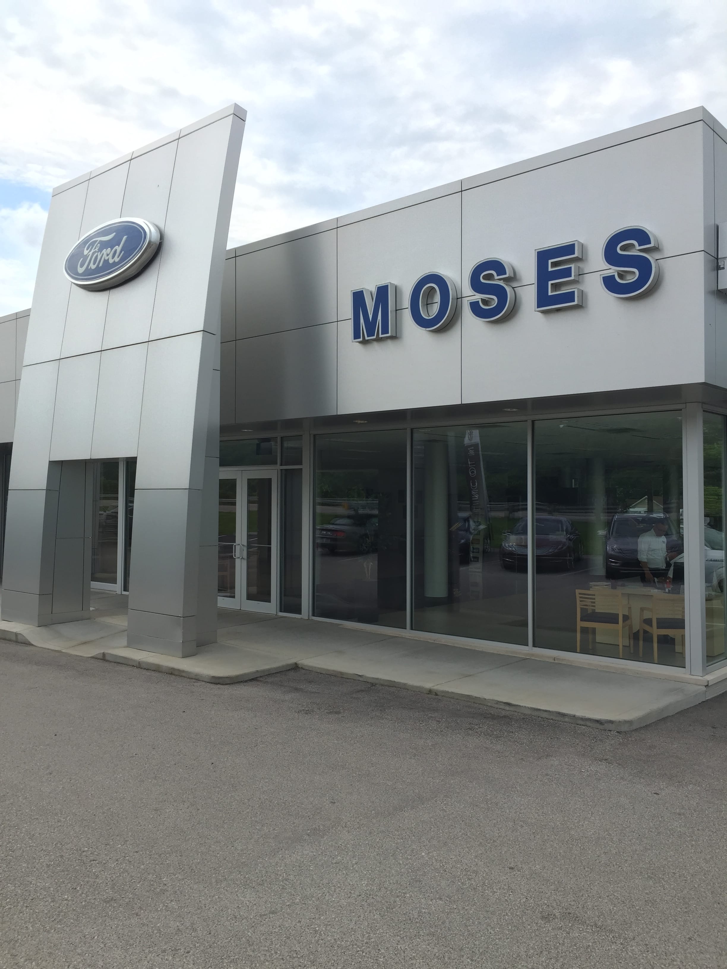 Moses Ford Lincoln