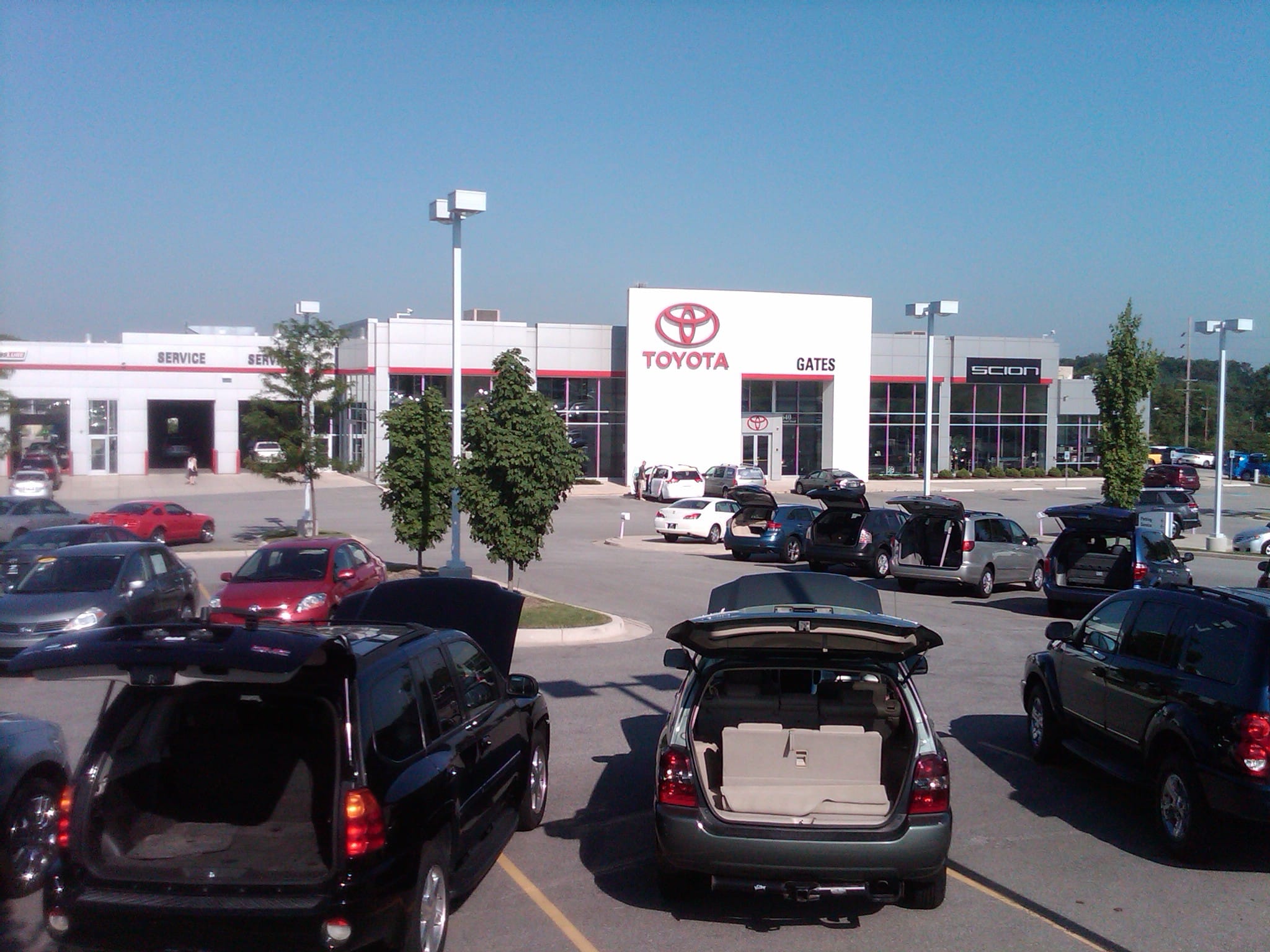 Gates Toyota / GatesDelivers.com