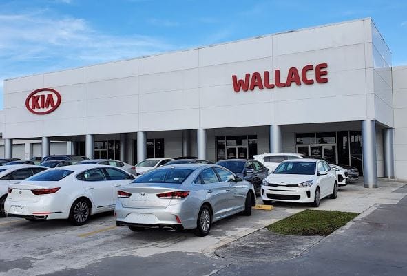 Wallace Kia of Stuart