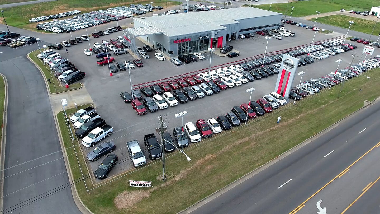 Benton Nissan of Oxford