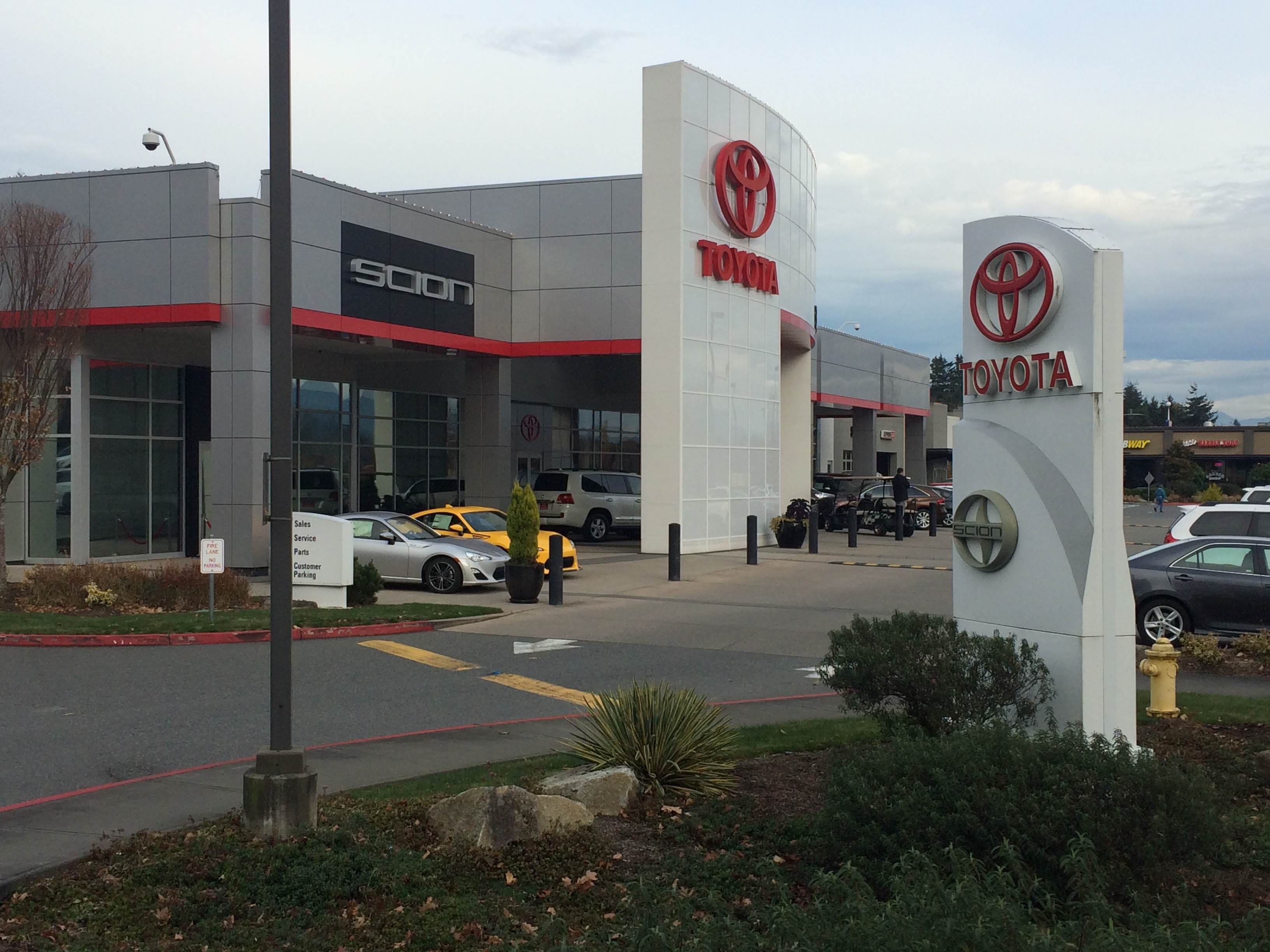 Michael's Toyota of Bellevue