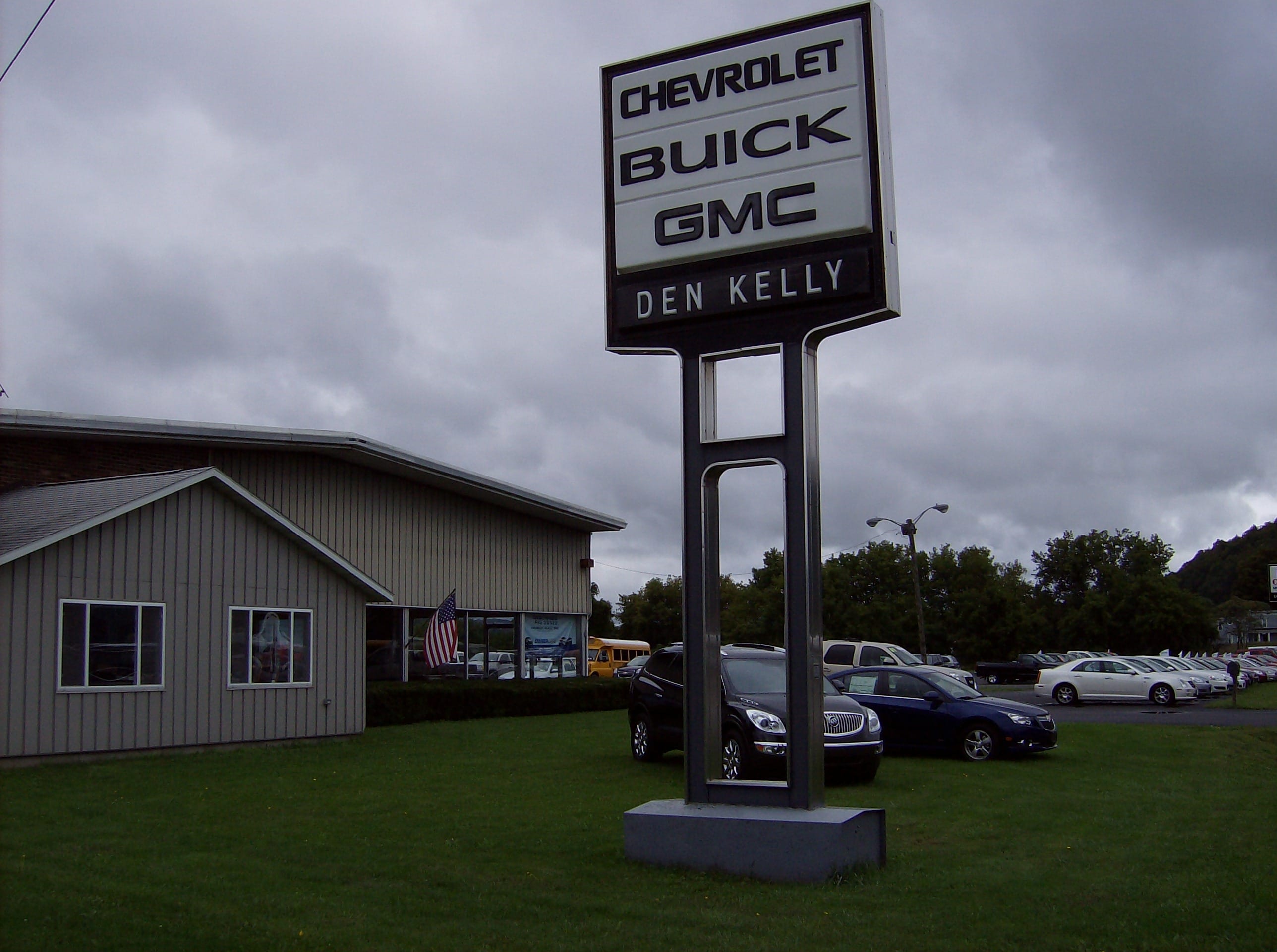Den Kelly Chevrolet GMC