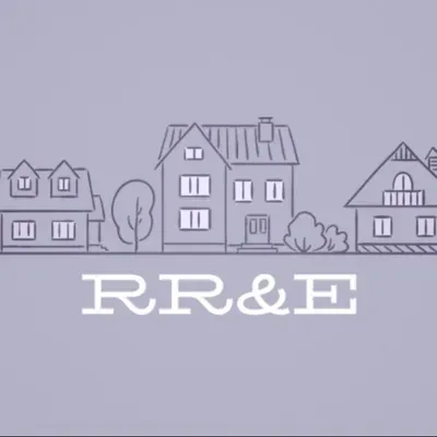 Royalty Roofing & Exteriors LLC